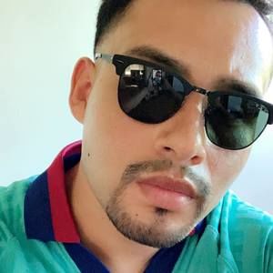 Meet your Posher, Luis